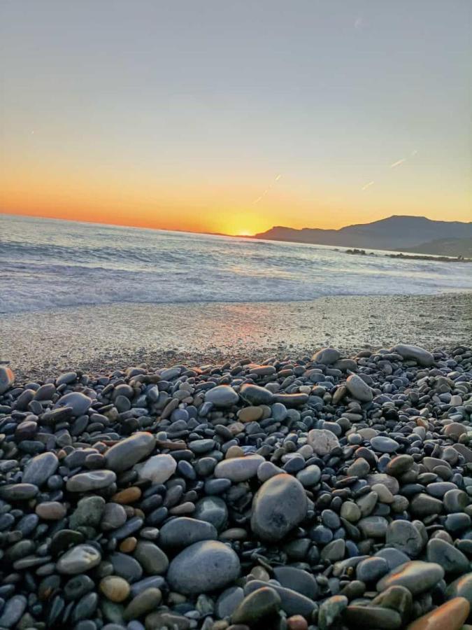Casa Edo Lägenhet Ventimiglia Exteriör bild